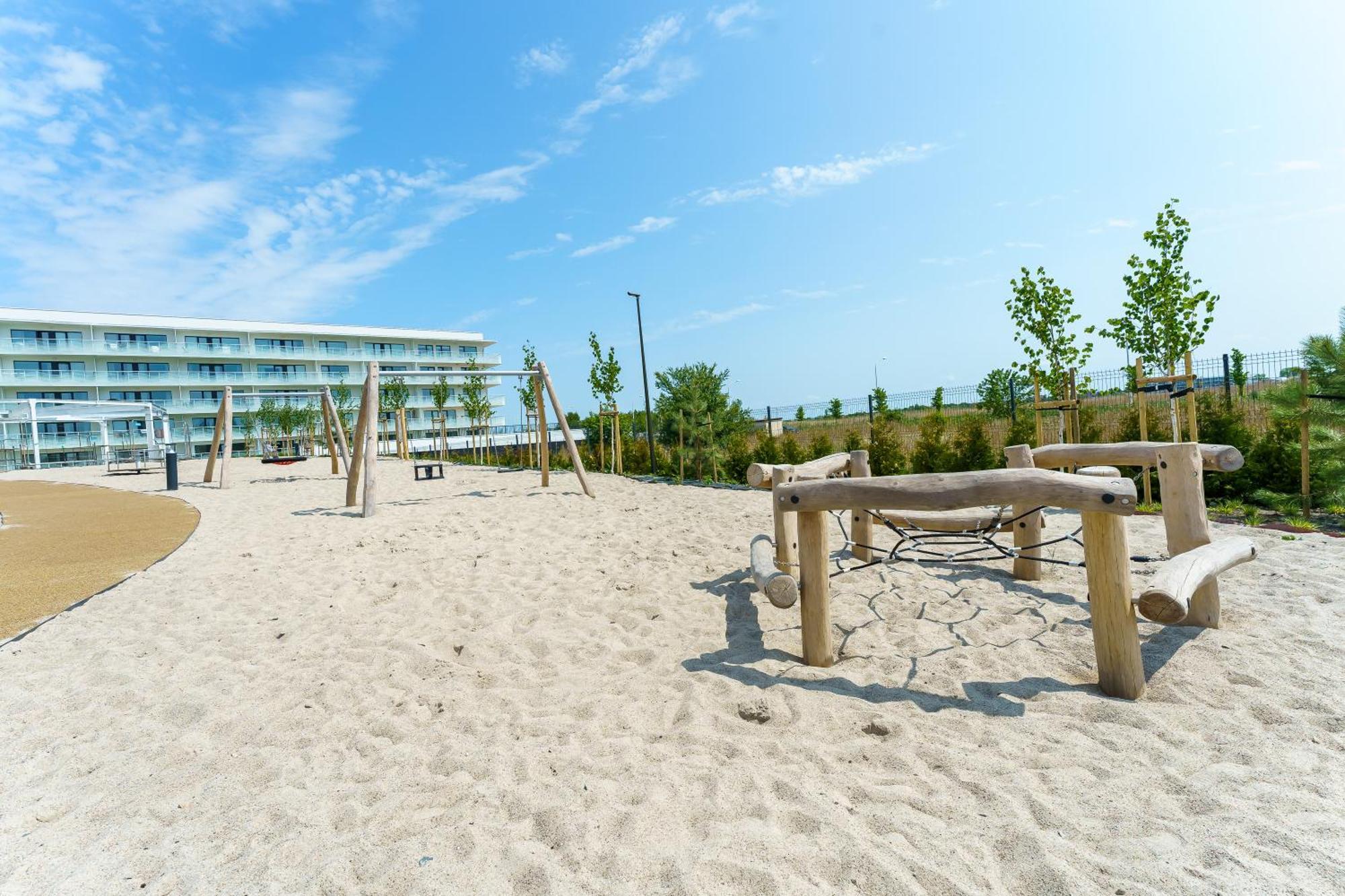 Polanki Aqua Apartamenty Z Basenem I Wellness Idealne Dla Rodzin Kolobrzeg Dış mekan fotoğraf